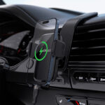 D28 press type car holder for dashboard